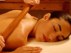 Bamboo massage | Clover Spa and Hotel Birmingham
